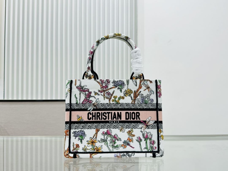 Dior Shopping Bags